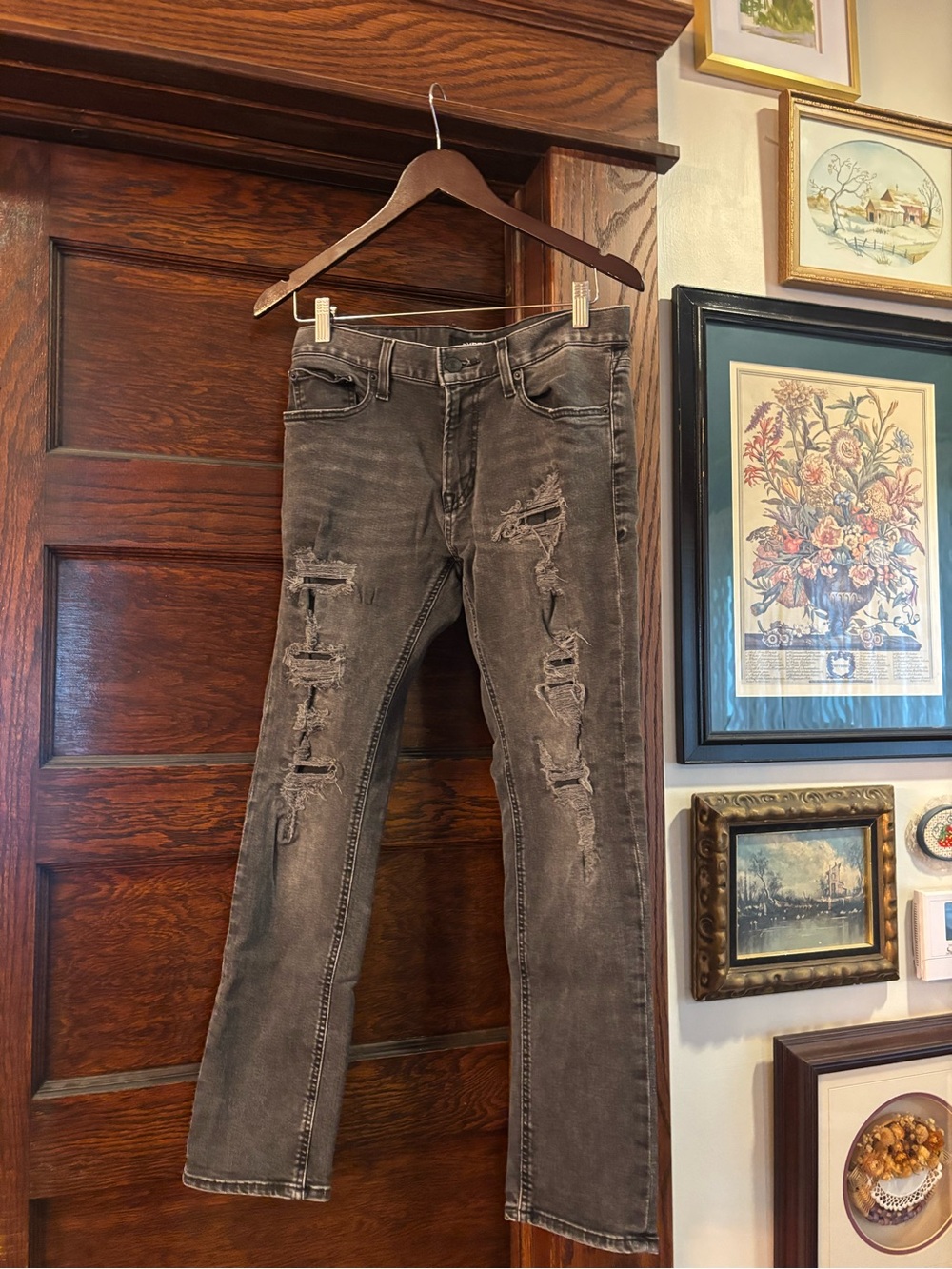 Men's Express Distressed Gray Slim Jeans